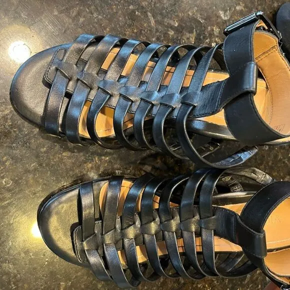 Vionic Black Sami Leather Sandal Sz 7.5