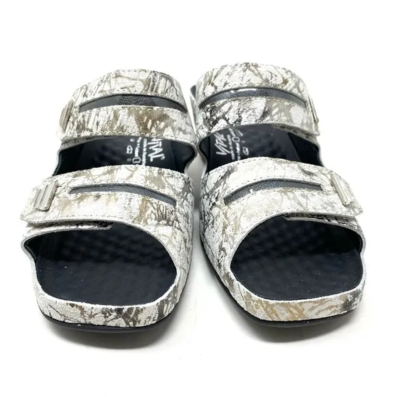 Vital Joy Frost Dress sandals 05001 Clown/Apache Creme Grau