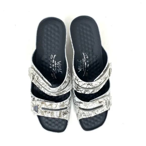 Vital Joy Frost Dress sandals 05001 Clown/Apache Creme Grau