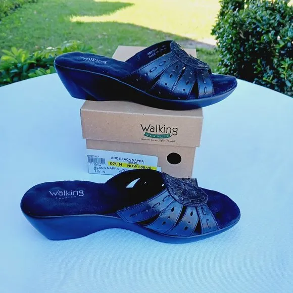 Walking Cradles Arc Black Nappa Slip On Wedge Sandals 7 1/2 N