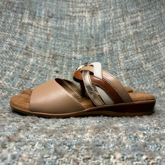 Walking Cradles Cruz Braided Leather Sandals in Neutral Multi (Wide)