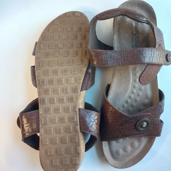 Walking Cradles Womens Sandals Size 12 Slingback Brown Croc Leather Cushioned