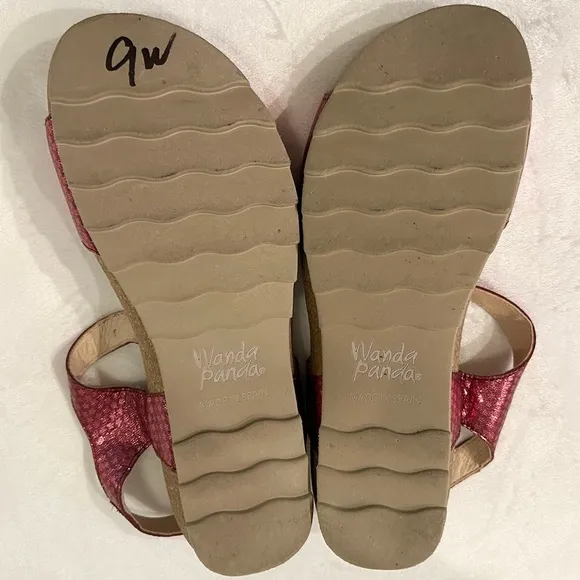 Wanda Panda Leather Metallic Berry Comfort Sandals Made in Spain 9