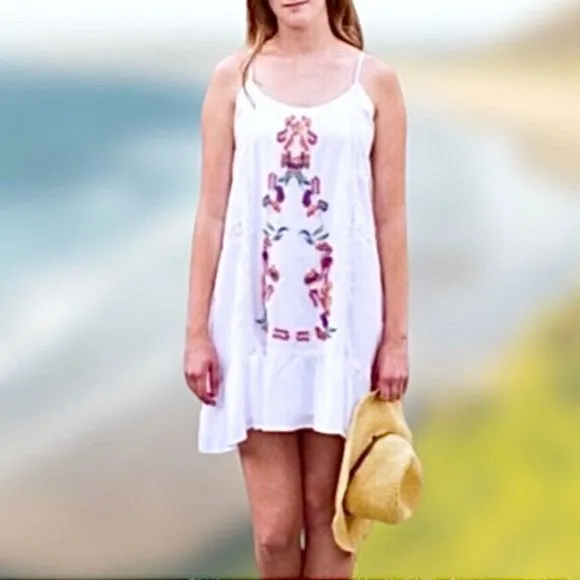 White Embroidered Crochet Accent Embroidered Floral Sun Dress Coverup