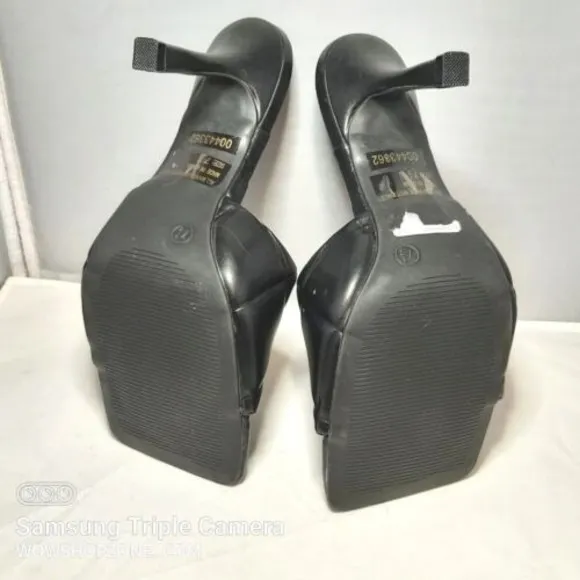 Wild Diva Lounge Womens Size 7.5 High Heel Sandal SlipOn Plush Quilt Style Black