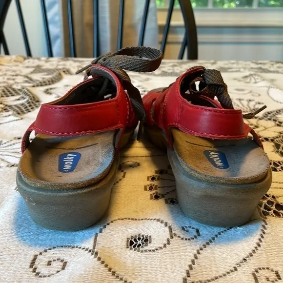 WOLKY Alula RED Made For Walking Sandals Brown Shoe Laces