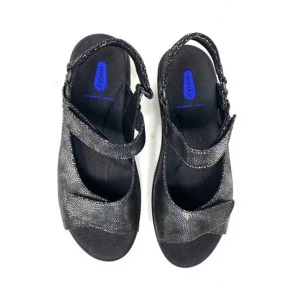 Wolky Pichu Caviar Leather Black comfort sandals