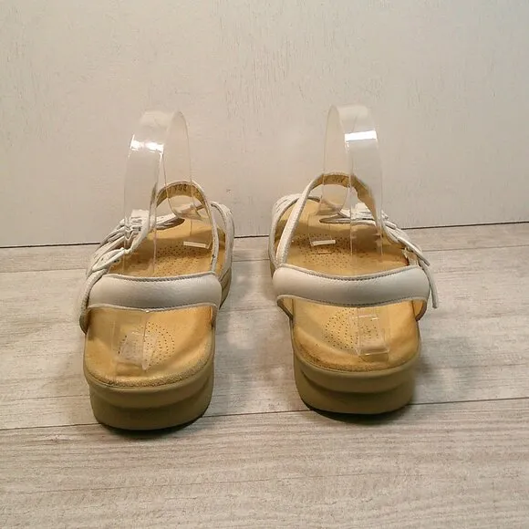Womans SAS Duo Buckle White Leather Sandal Size 8 WW Double Wide