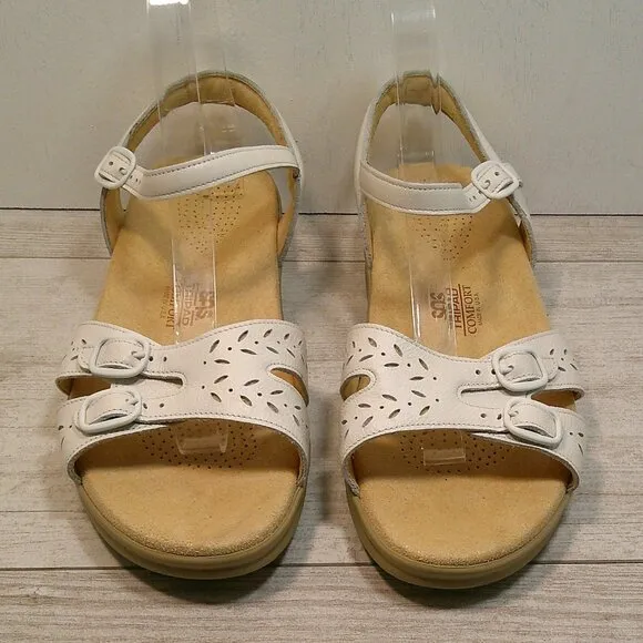 Womans SAS Duo Buckle White Leather Sandal Size 8 WW Double Wide