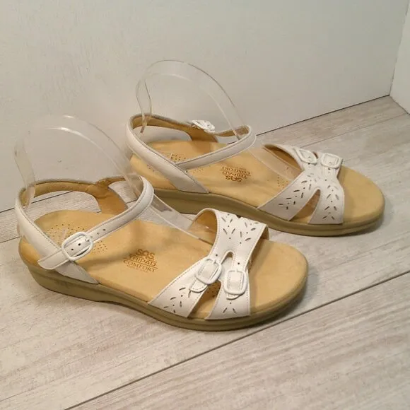 Womans SAS Duo Buckle White Leather Sandal Size 8 WW Double Wide
