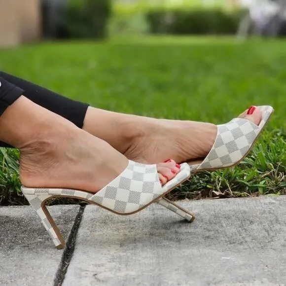 Women Square Toe Sandals Slip On Checkered White Color