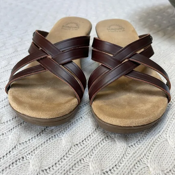 Women's 9W Sunjuns G.H. Bass &amp; Co Brown Sandals Sheila 2” wedge heel leather