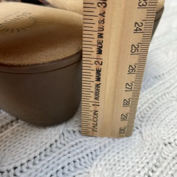 Women's 9W Sunjuns G.H. Bass &amp; Co Brown Sandals Sheila 2” wedge heel leather