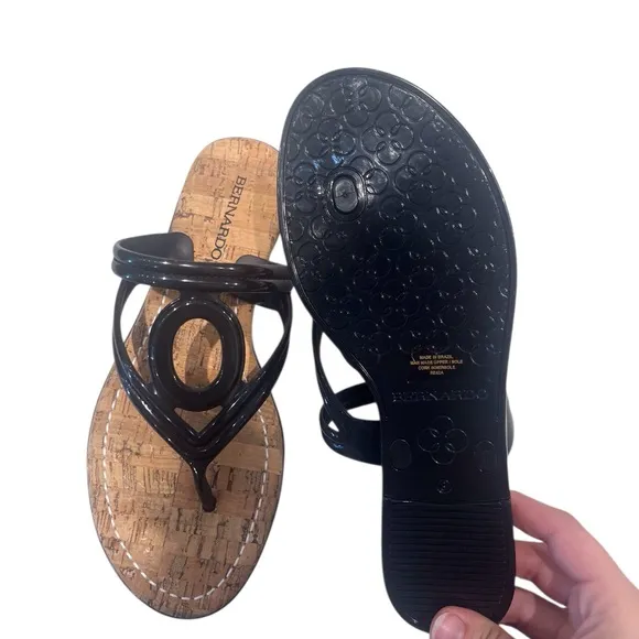 Women's Black Sandals Bernardo