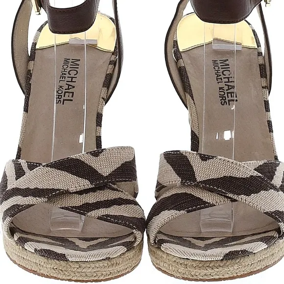 Women's Michael Kors Sandals, Size 9.5M, Brown/Beige