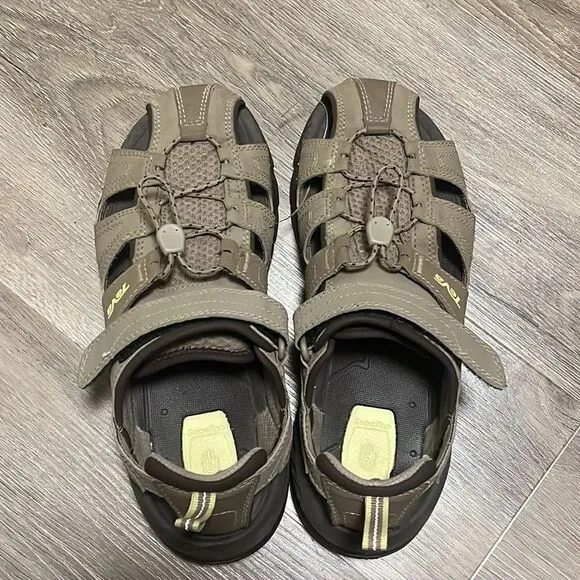 Womens TEVA Shoc Pad Sandals Size 7
