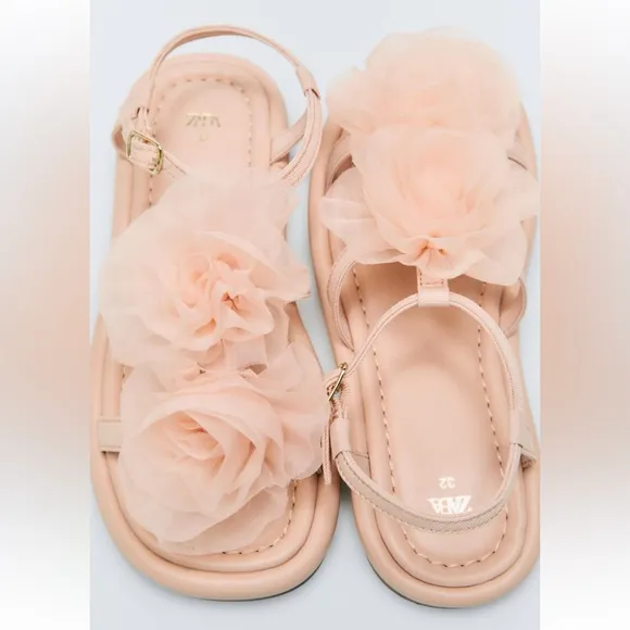 Zara kids maxi flower sandals light pink NWT