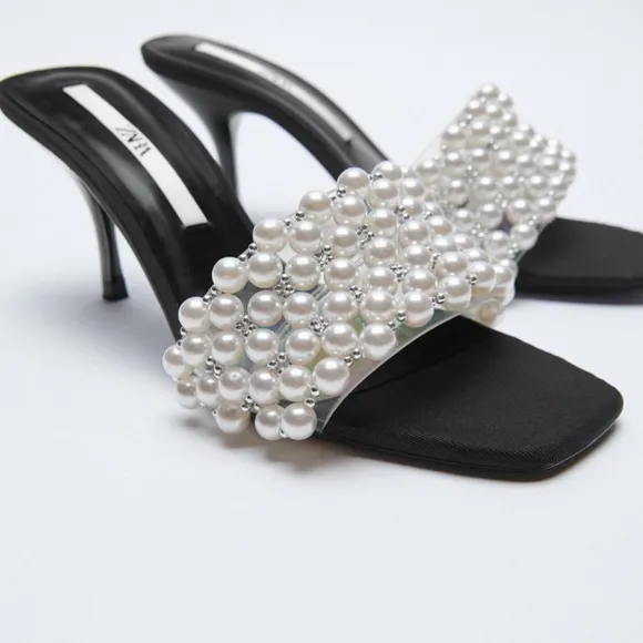 ZARA PEARL TRIM HEELED SANDALS Bloggers favorite